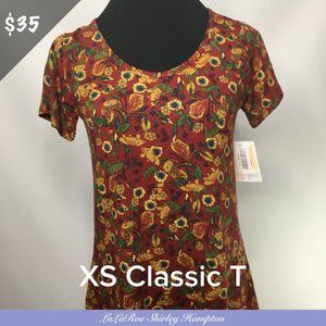 XS Lularoe Classic T
